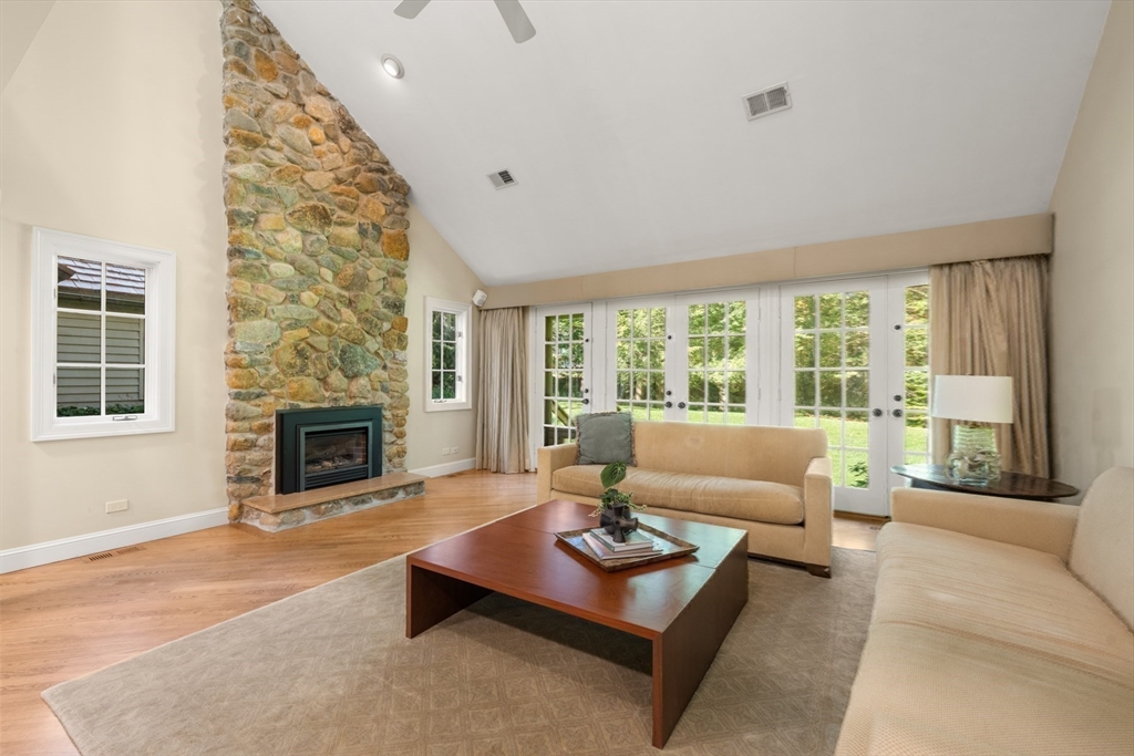 24 Trailside Property Photo 18