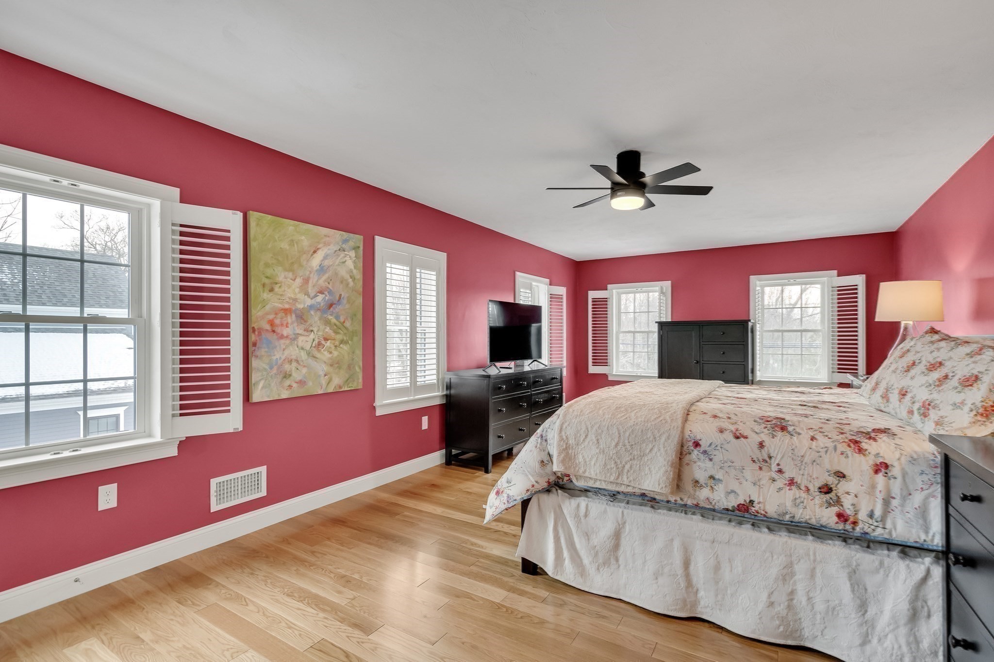 553 Foundry St. Property Photo 16