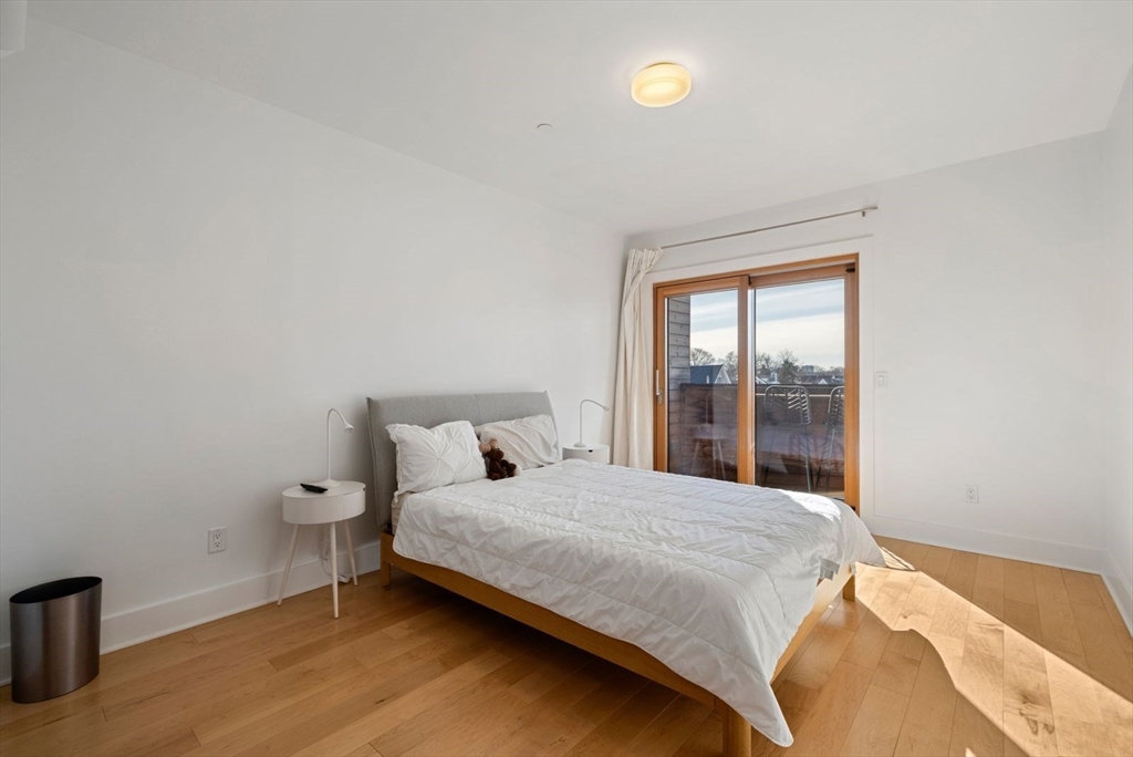 240 Salem St # 3b Property Photo 17