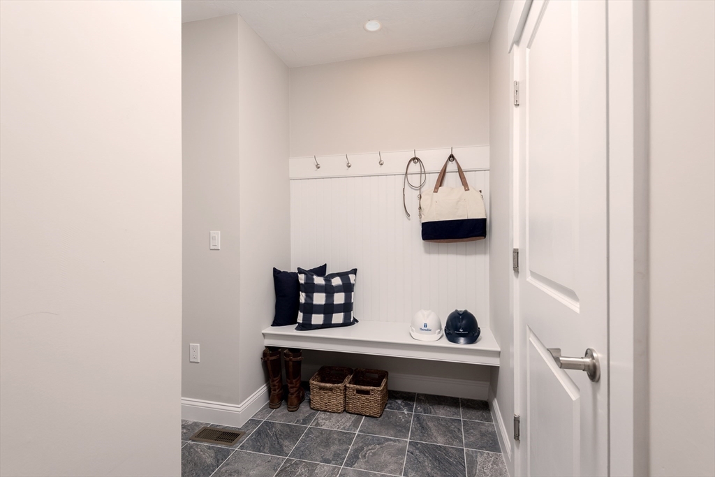 23 Hickory Bend # 2 Property Photo 15