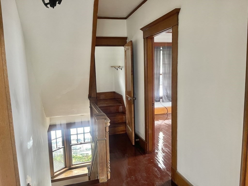 47 Pleasant St Property Photo 16
