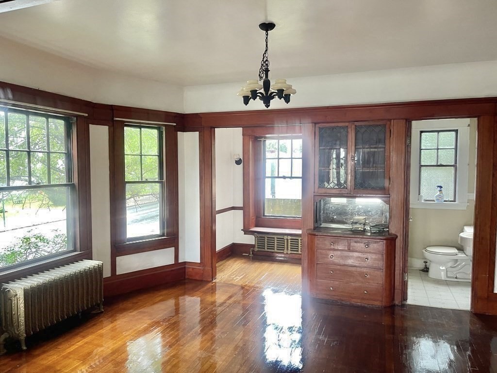 47 Pleasant St Property Photo 25