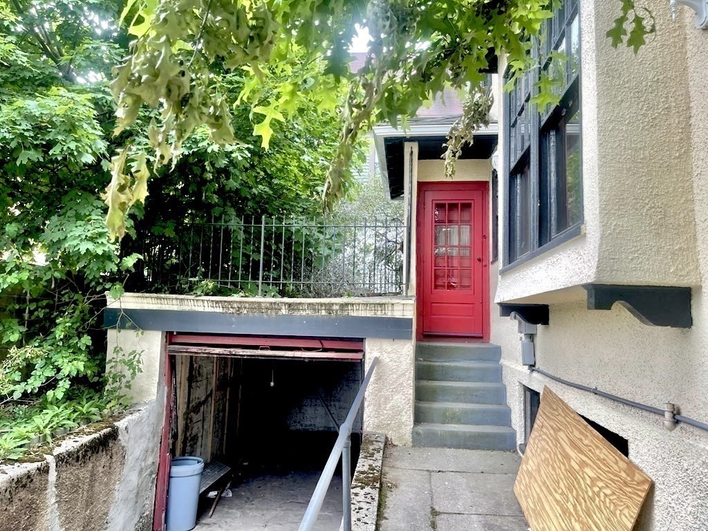 47 Pleasant St Property Photo 27