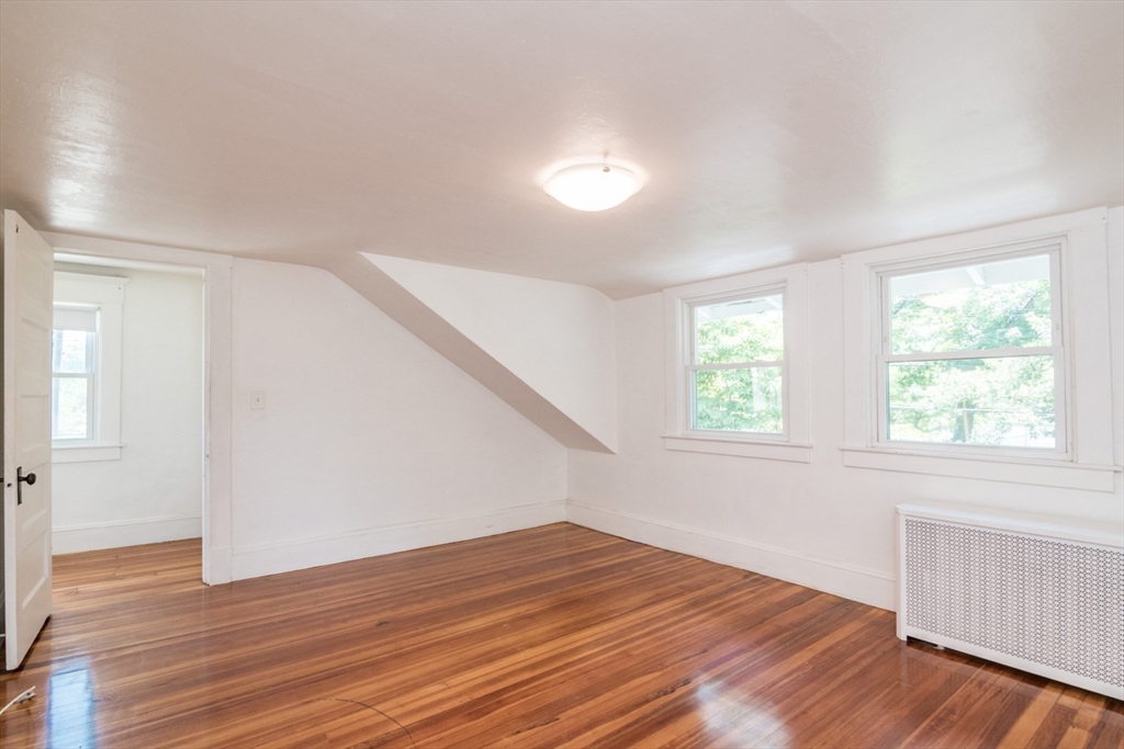 170 Plumtree Rd Property Photo 17