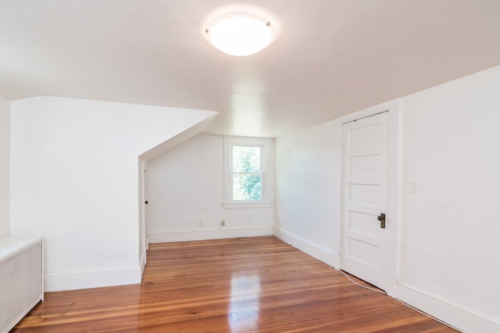 170 Plumtree Rd Property Photo 18