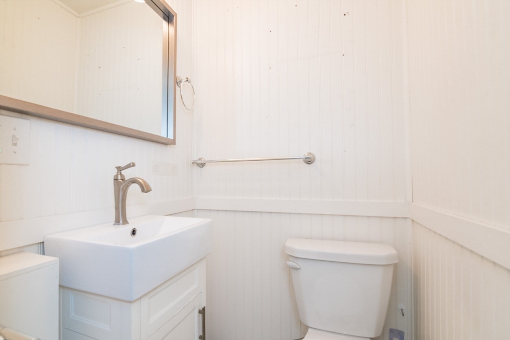 170 Plumtree Rd Property Photo 22