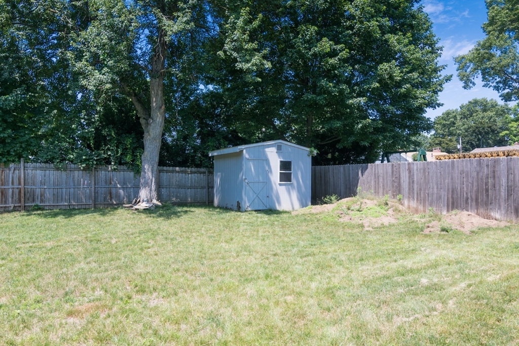 170 Plumtree Rd Property Photo 25