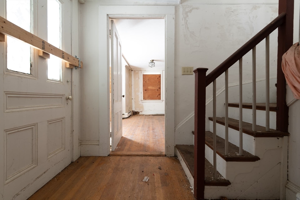 131 Wellesley Street Property Photo 20