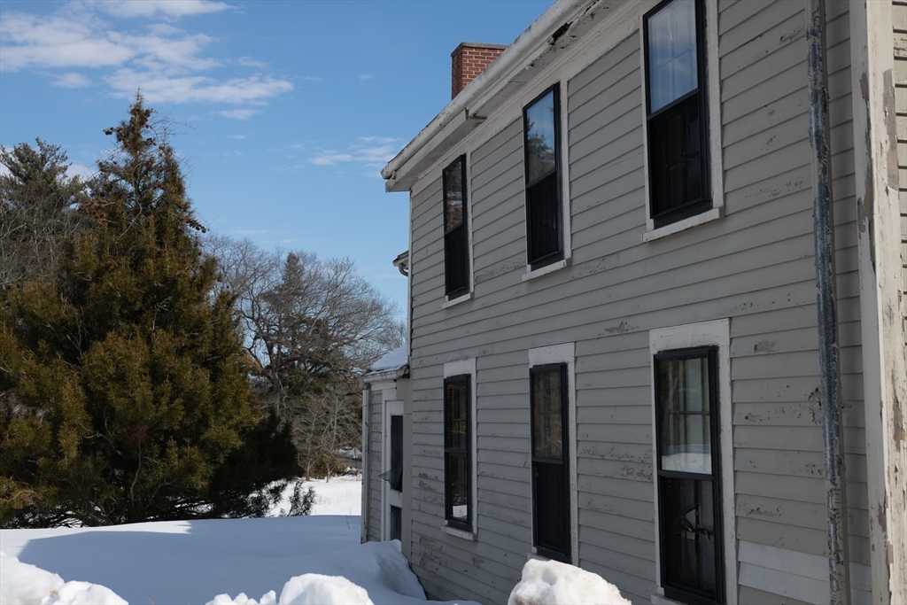 131 Wellesley Street Property Photo 36