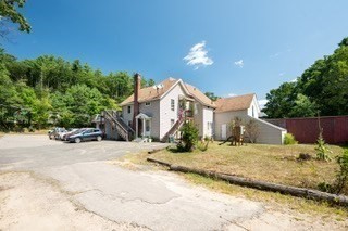 990 S. Main St. Property Photo 10