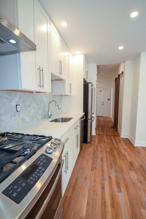 32 Cedar Street # L Property Photo 2