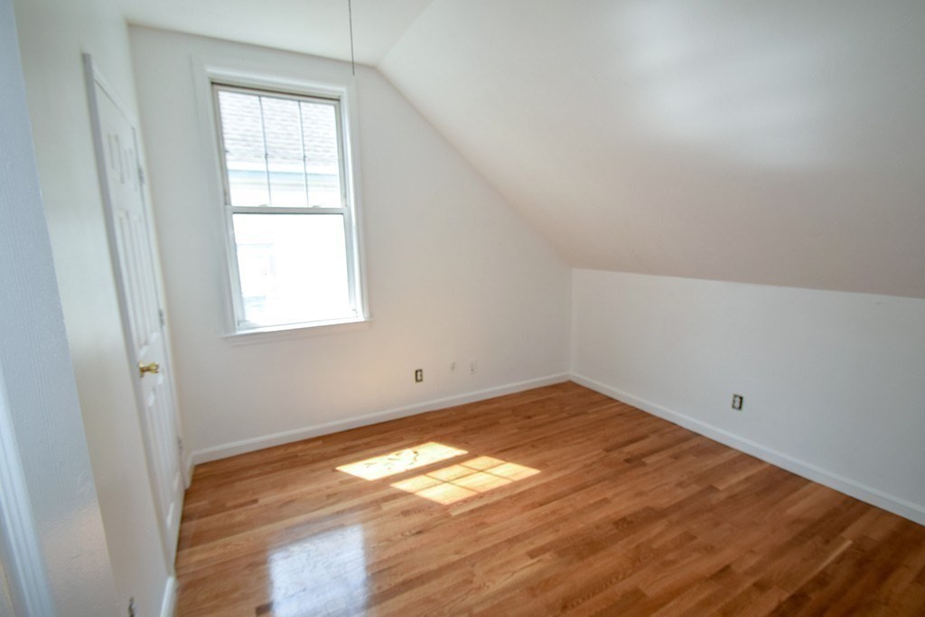 32 Cedar Street Property Photo 9