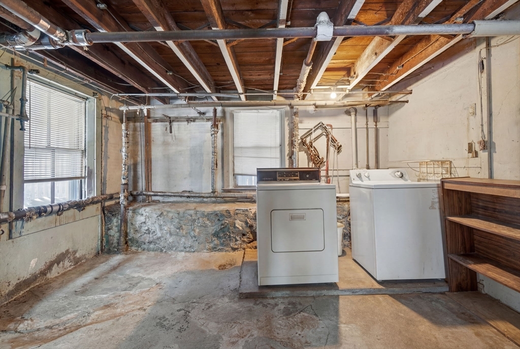 135 Allen Ave Property Photo 13