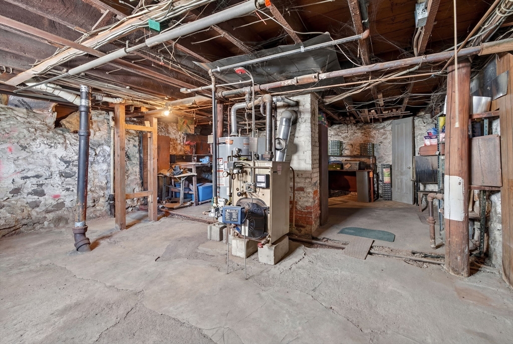 135 Allen Ave Property Photo 15