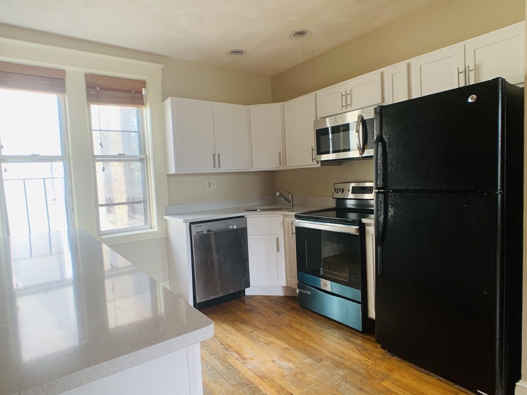 210 Chestnut Hill Ave # 4 Property Photo 3
