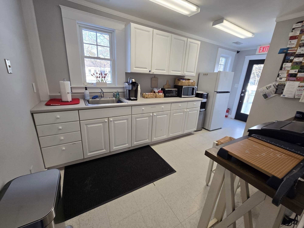927-935 Ma-6a Property Photo 6