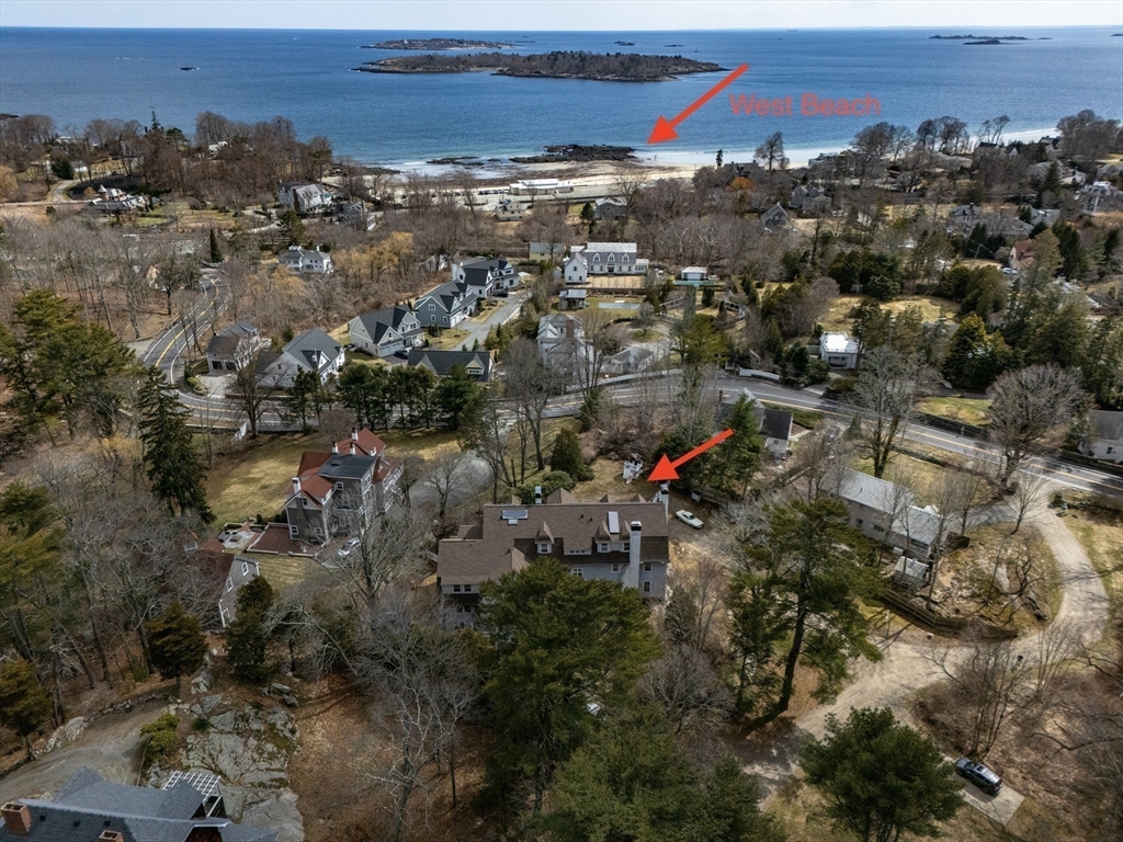 852 Hale St Property Photo 3