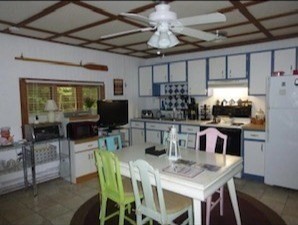 9 Roberts Lane Property Photo 17