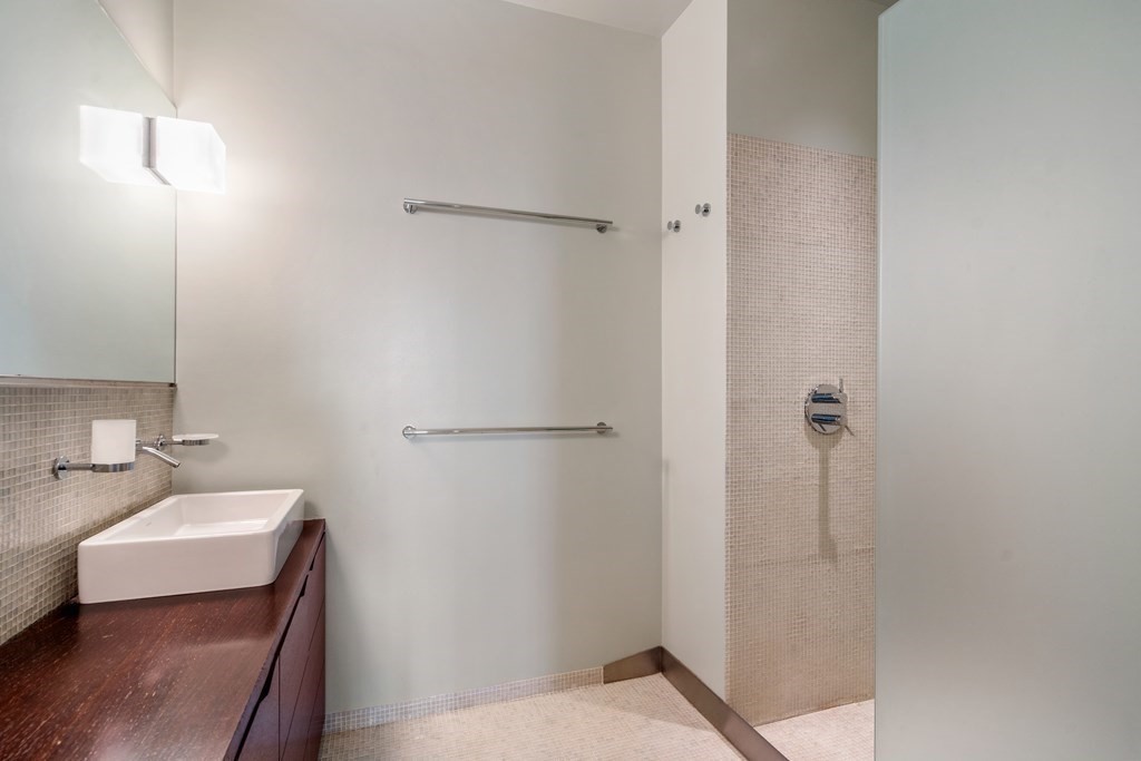 42 Chauncy Street # 8a Property Photo 24