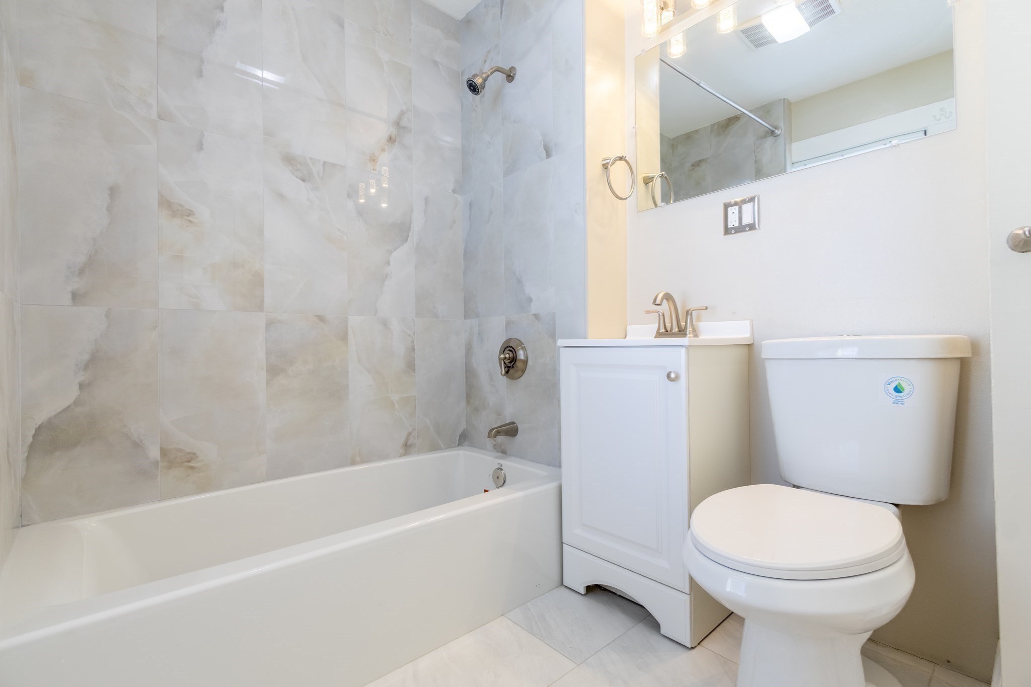 16 Hancock # 2 Property Photo 18