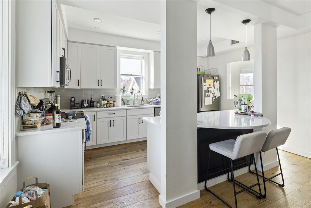 22-24 Magazine Street Property Photo 3