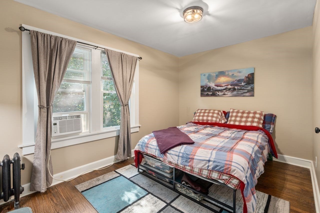 38 Manchester Ter Property Photo 10