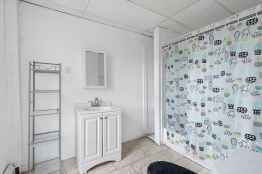 24 Adams St Property Photo 8