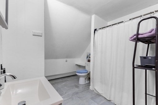 24 Adams St Property Photo 9