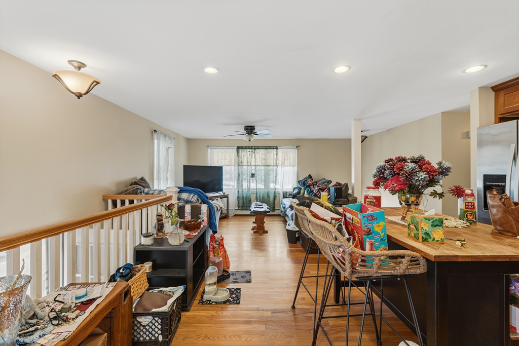 51 Newton St Property Photo 5