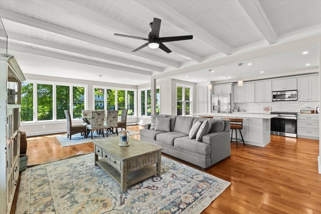 1366 Gardners Neck Rd Property Photo 13