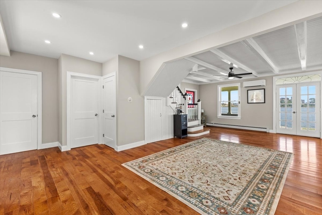 1366 Gardners Neck Rd Property Photo 18