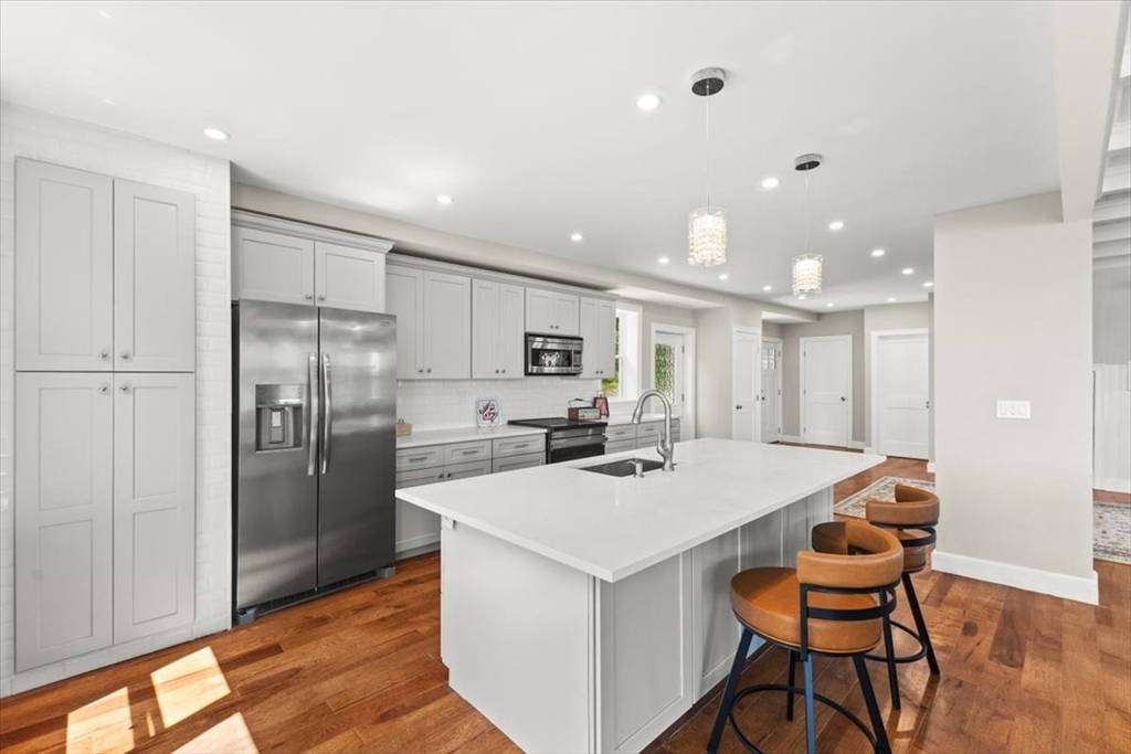 1366 Gardners Neck Rd Property Photo 20