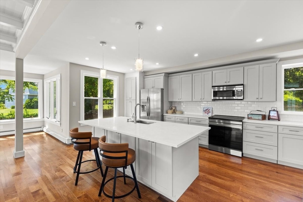 1366 Gardners Neck Rd Property Photo 22
