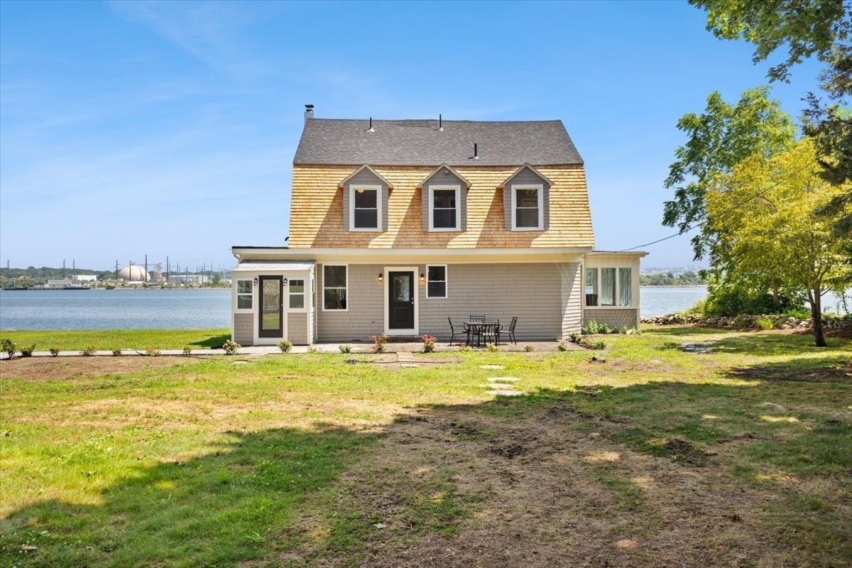 1366 Gardners Neck Rd Property Photo 26