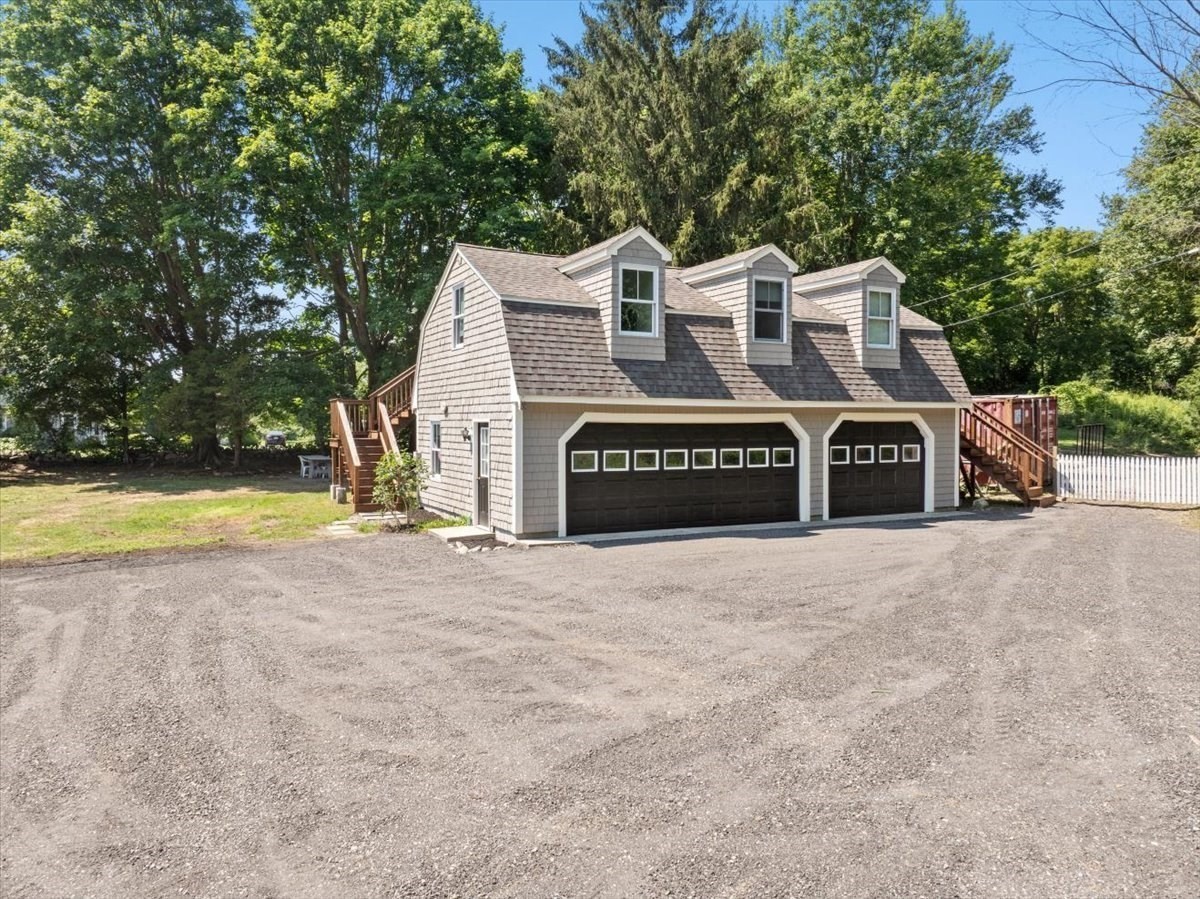 1366 Gardners Neck Rd Property Photo 28