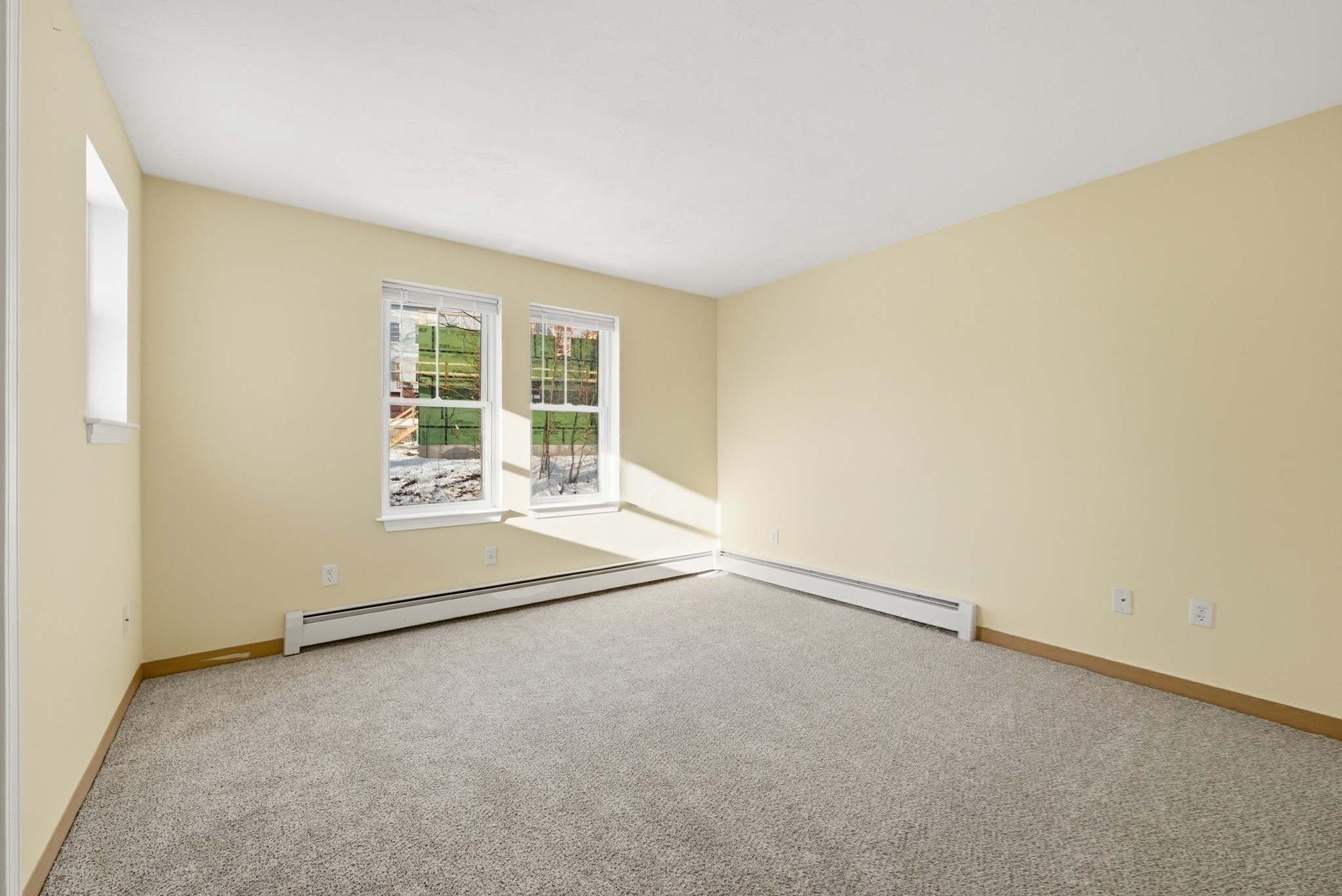 200 Beacon St Property Photo 14
