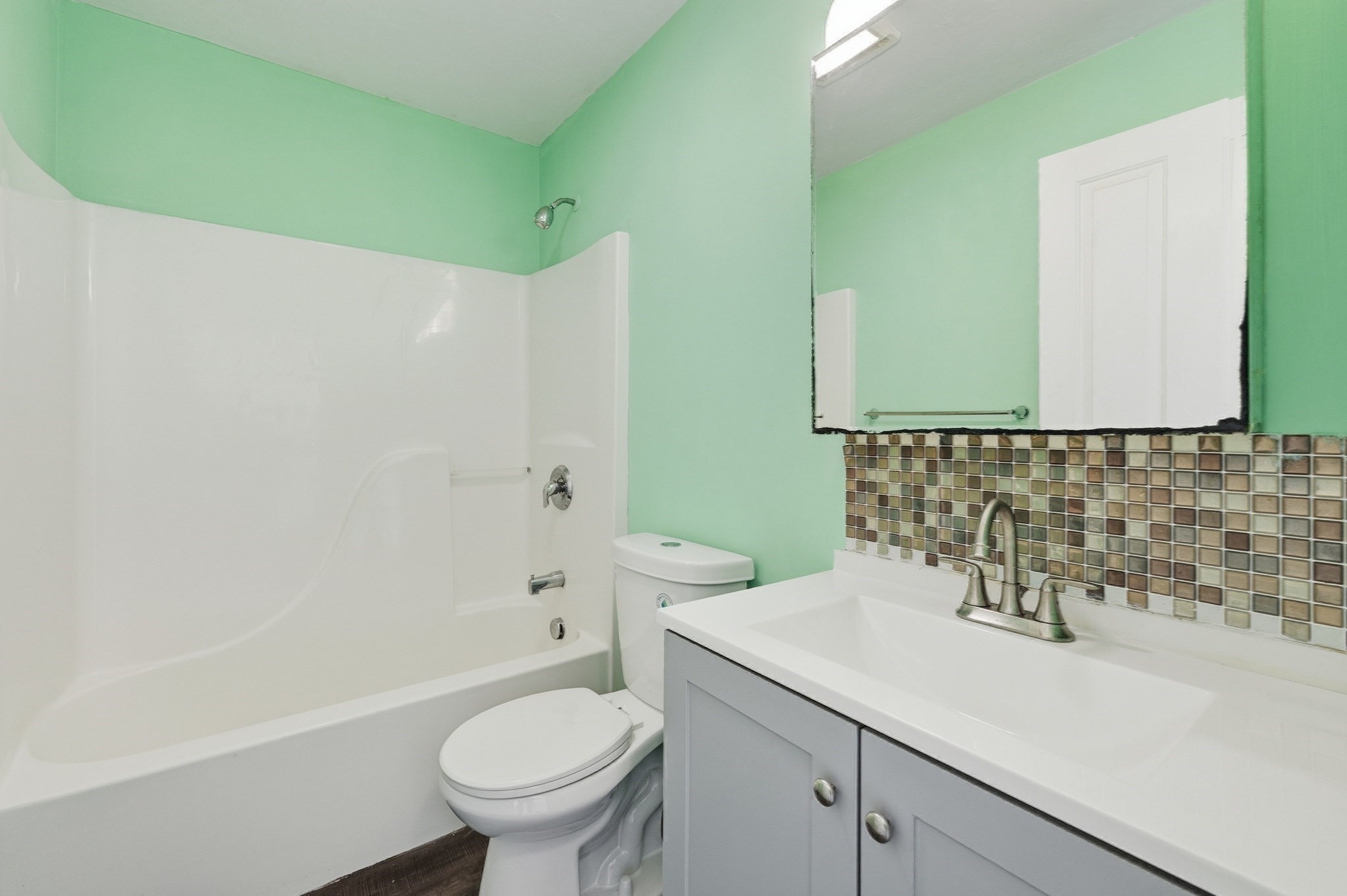 200 Beacon St Property Photo 26