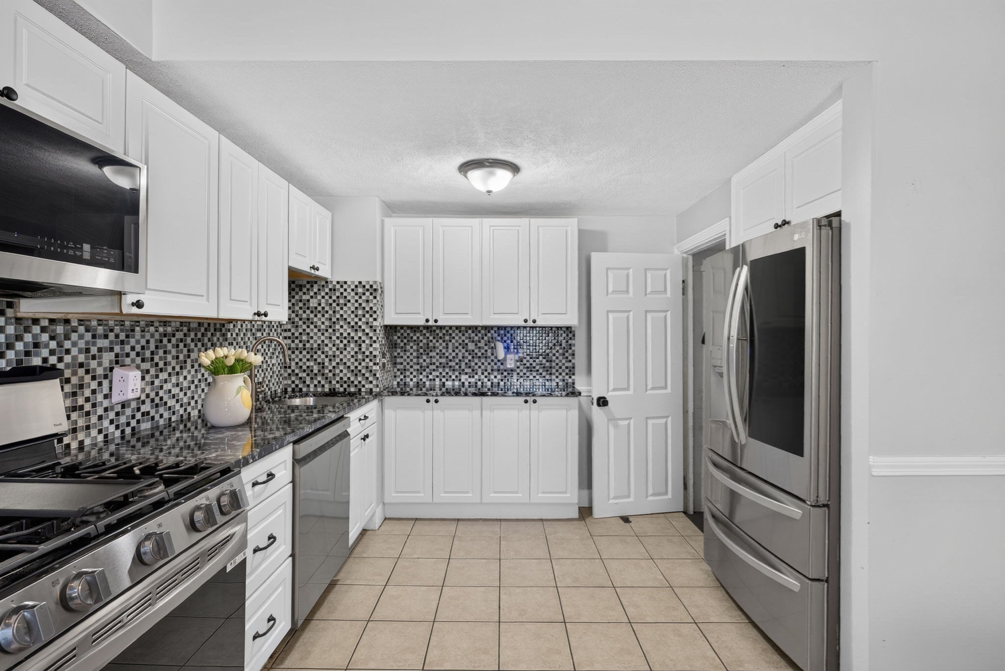 24 Mague Ave # 24 Property Photo 6