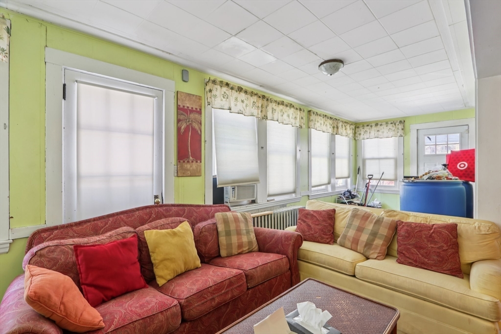 44 Elm Street Property Photo 8