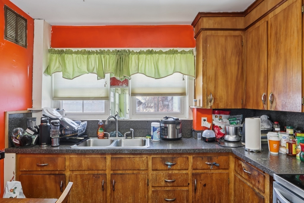44 Elm Street Property Photo 13