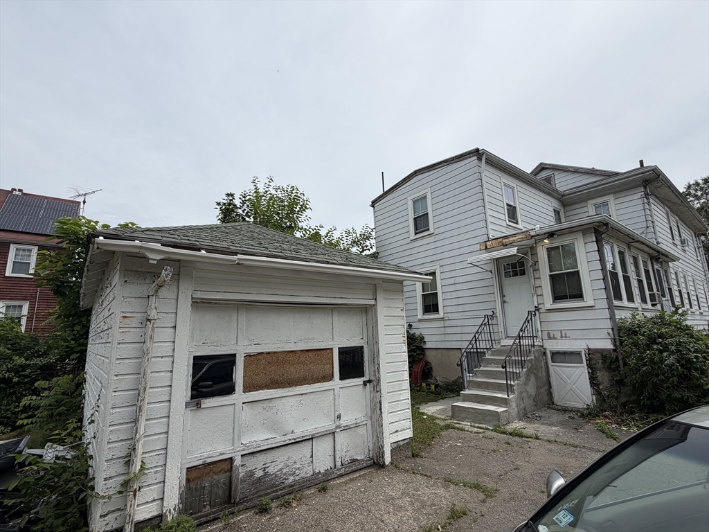 44 Elm Street Property Photo 28