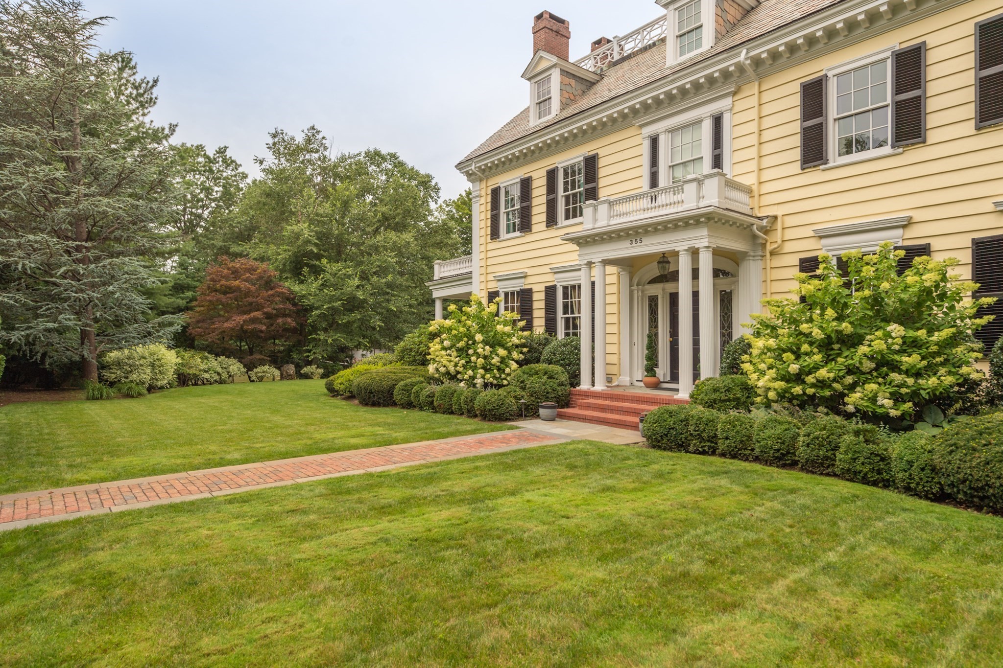 355 Buckminster Road Property Photo 1