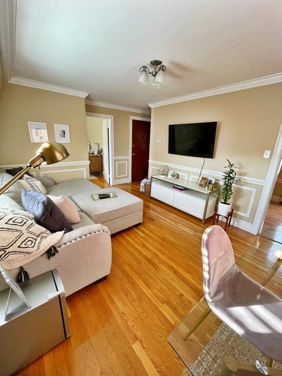 492 E Broadway # 6 Property Photo 1