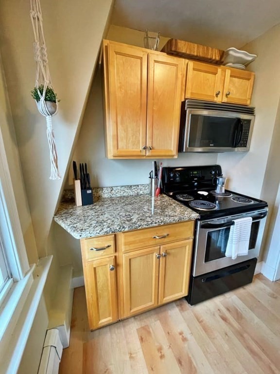 492 E Broadway # 6 Property Photo 3