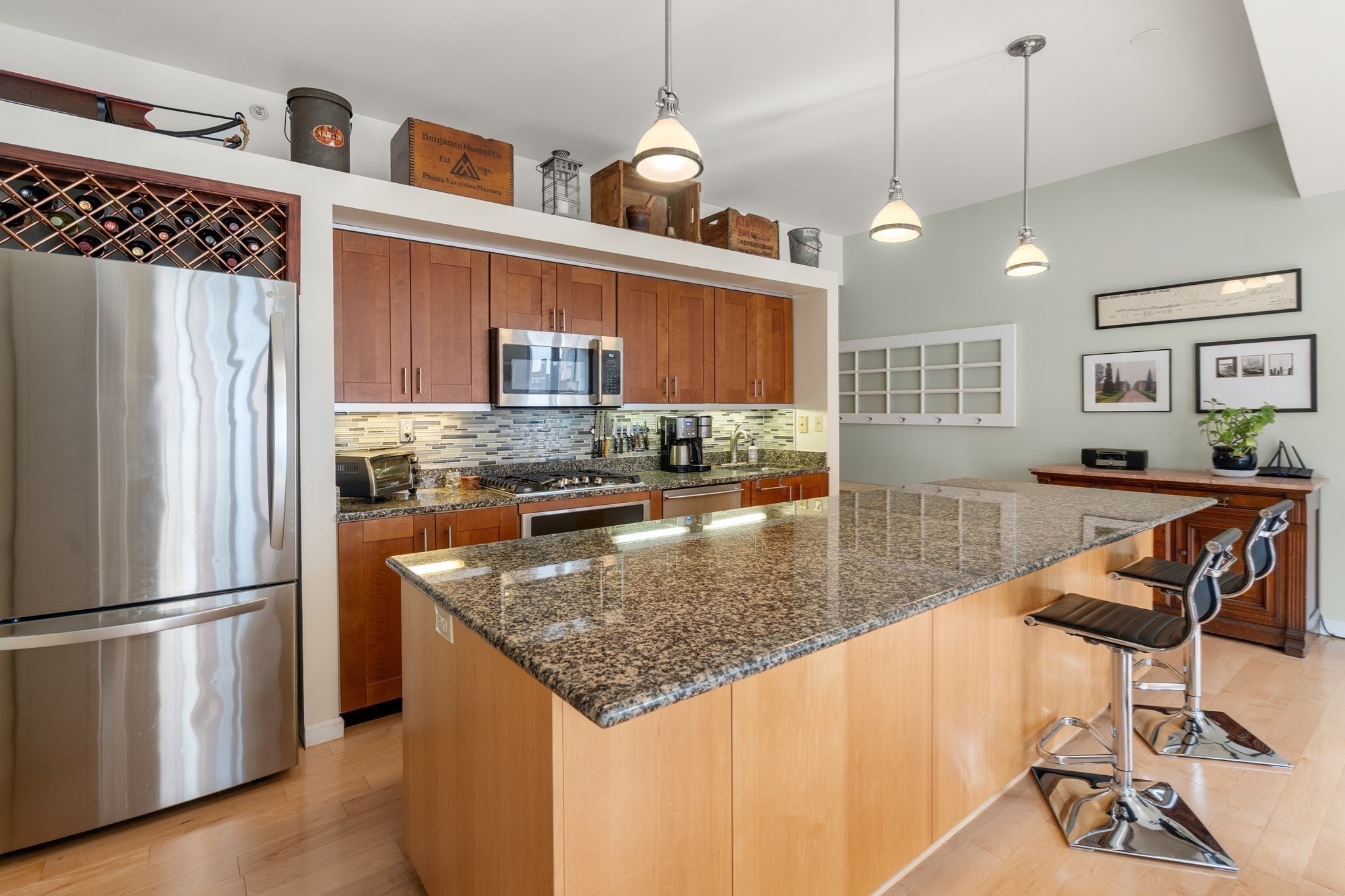 1313 Washington Street # 310 Property Photo 8