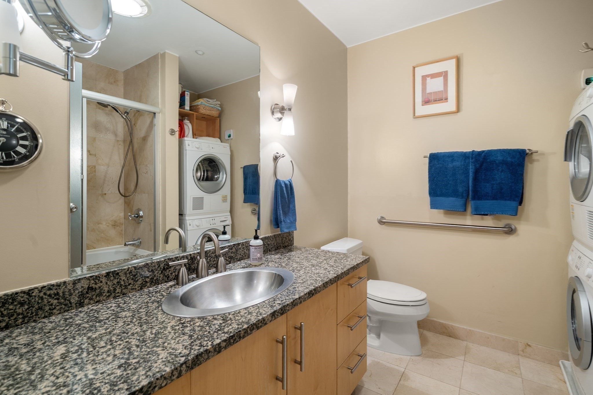 1313 Washington Street # 310 Property Photo 17