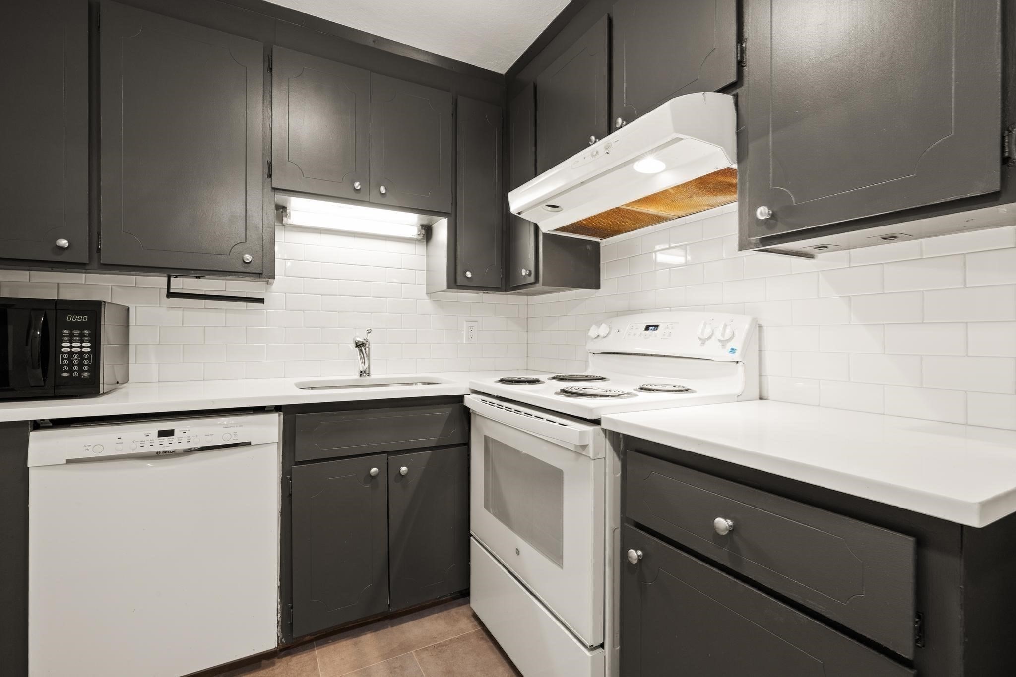 15 Cass Street # 3 Property Photo 7