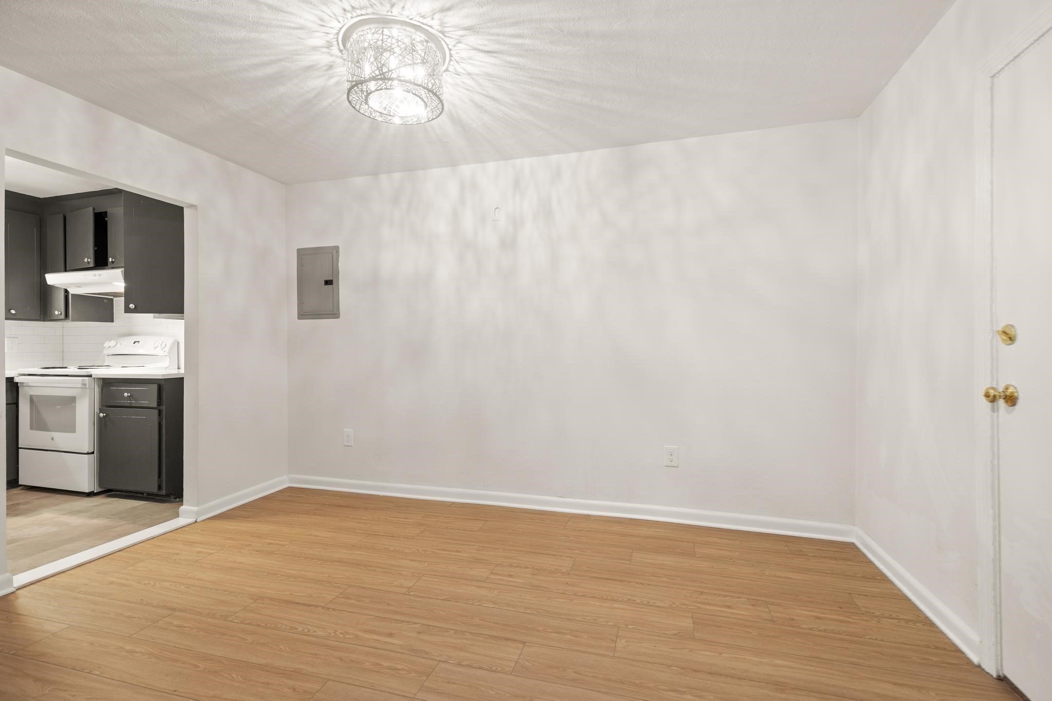 15 Cass Street # 3 Property Photo 17