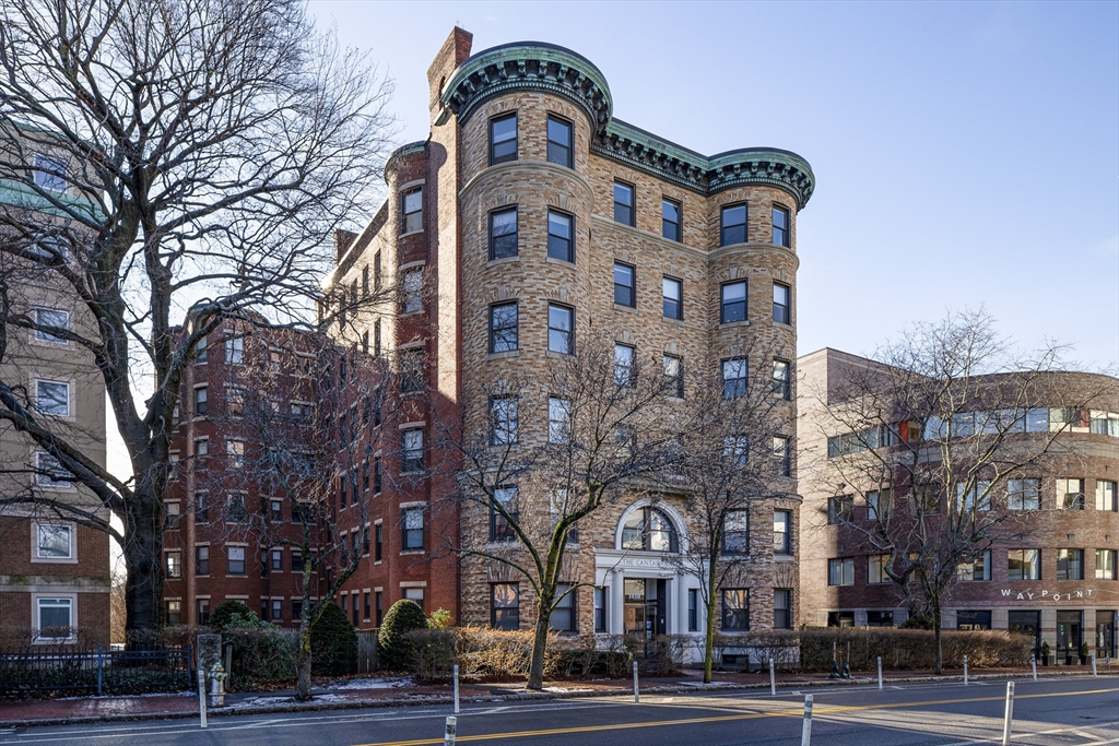 1010 Massachusetts Avenue Property Photo 1