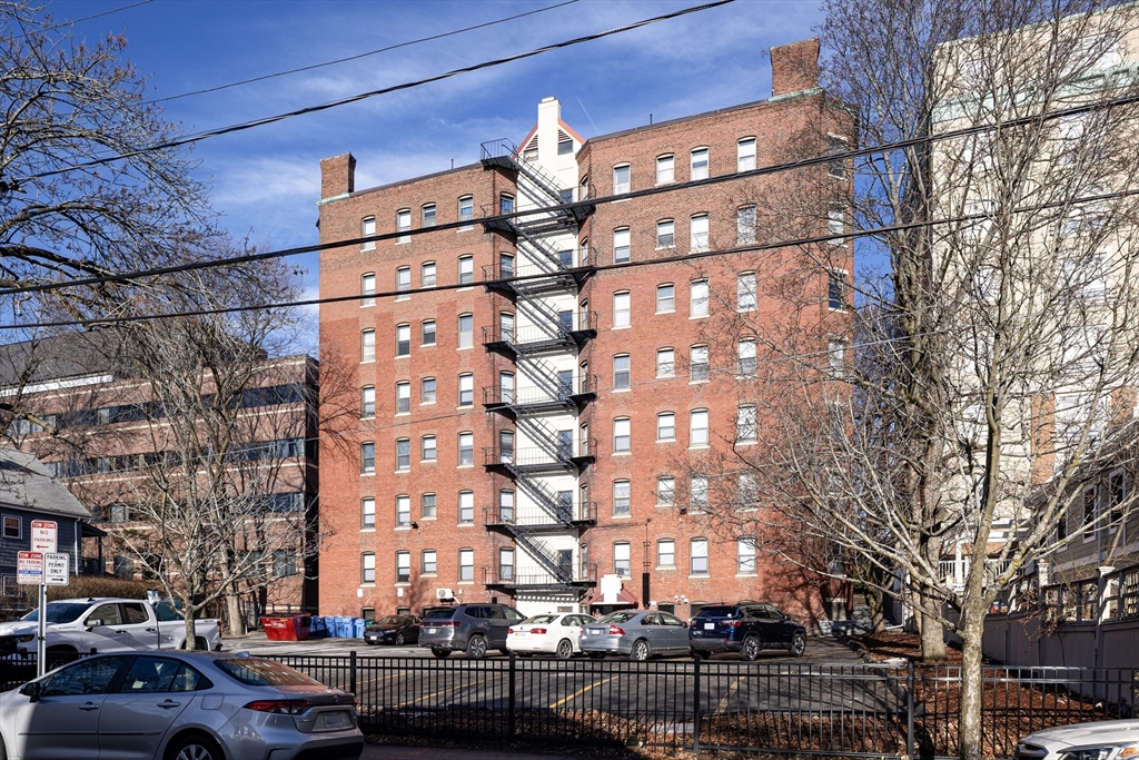 1010 Massachusetts Avenue Property Photo 2